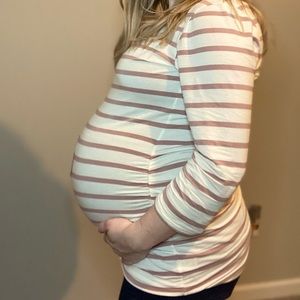 Charlote Maternity Ruched Side Knit Top Medium Light Pink